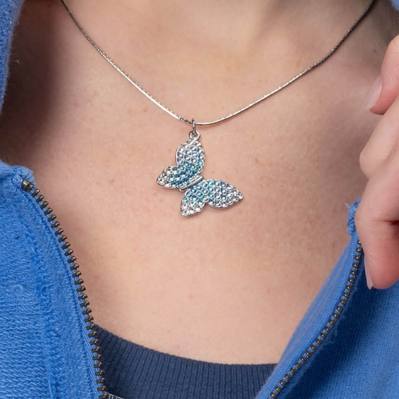 Touchstone Crystal by Swarovski BUTTERFLY necklace on gorgeous chain BNIB - Picture 4 of 6